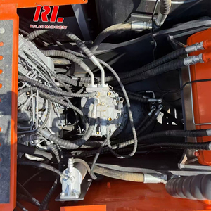 Excavadora Hidráulica Usada Hitachi ZX200 Modelo 2024, 22 Toneladas, Motor de 122kW, Capacidad de Cucharón de 1.0m, Componentes Principales 100% Probados - Product Image 4