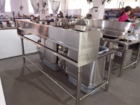 Shineho Offre Spéciale Équipement kfc de bonne qualité Table de panure automatique électrique à 2 réservoirs pour poulet frit à usage commercial