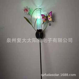 Lámpara Solar Decorativa para Jardín con Diseño de Mariposa y Flor, Luz LED, Energía Solar, para Exteriores - Product Image 4