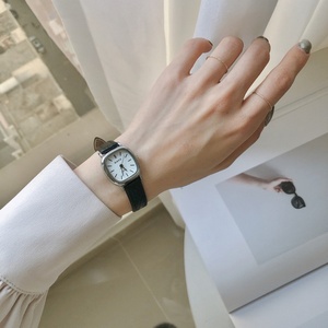 Reloj de Pulsera de Cuarzo con Esfera Cuadrada Vintage, Correa de Cuero, Estilo Casual Minimalista - Product Image 5