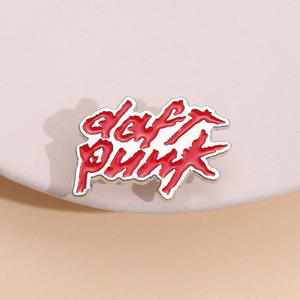 Pin de Esmalte Clásico de la Banda <span class=keywords><strong>Daft</strong></span> <span class=keywords><strong>Punk</strong></span>, Insignia de Aleación con el Logotipo de la Banda de Música Electrónica, para Fiestas - Product Image 1