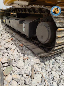 Excavadora Komatsu PC110-7 de segunda mano, 11t, excavadora pequeña/mediana en buen estado - Product Image 4