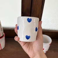 Mug en céramique fait main mignon et original, tasse à café irrégulière, cadeau d'anniversaire, vente en gros, petite tasse mignonne