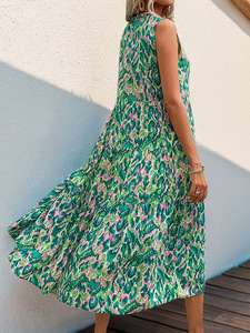 Nuevo Vestido Largo de Verano para Vacaciones en la Playa, Transpirable, Estilo Socialité, Cuello en V, Estampado Floral Abstracto, Sin Mangas, Corte en A - Product Image 2