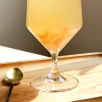 Verre à cocktail haut de gamme multifonctionnel ; Verre en cristal au design moderne et minimaliste pour usage en restaurant, idéal pour les jus