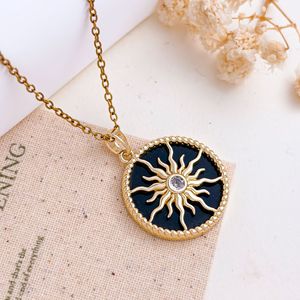 Collar con Colgante de Moda, Novedad 2026, Acero Inoxidable, Joyería de Lujo Resistente al Deslustre, Popular en EE. UU. y Europa - Product Image 5