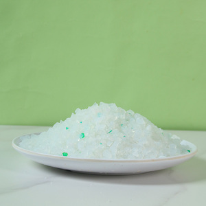 Prezzo di fabbrica fornitore basso polvere Gel di silice irregolare 1-8mm Silicone <span class=keywords><strong>lettiera</strong></span> di cristallo profumo sfuso Gel di silice <span class=keywords><strong>lettiera</strong></span> per gatti - Product Image 1