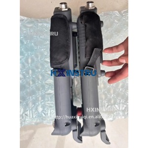 YASKAWA JZRCR-APP01-1 YRC1000 จอยควบคุมแบบไม่มีสายเคเบิล IP65 หน้าจอสัมผัส 7 จุด มือสอง H - Product Image 4