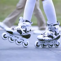 Patins à roulettes professionnels pour adultes en fibre de carbone et cuir, largeur moyenne, nouveau design HV, frein freestyle, slalom, roues 85A