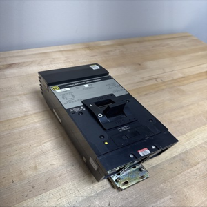 Nuevo Interruptor de Circuito Original SQD LA36350 <span class=keywords><strong>LA</strong></span> I-LINE de 3 Polos, 250-480v, Etiqueta Gris, Disponible en Stock - Product Image 2