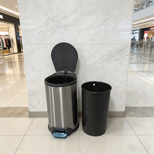Poubelle moderne en métal avec pédale et grand sac intérieur pour le recyclage, utilisation intérieure/extérieure pour hôtels et maisons - Product Image 4