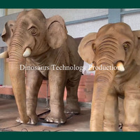 Modèles d'animaux animatroniques fabriqués en usine, éléphants de la jungle animatroniques personnalisés pour les expositions dans les parcs forestiers