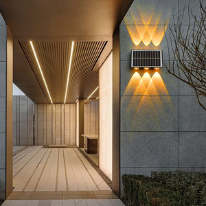 Lampada da Parete Solare Wireless Impermeabile per Esterni, Luce Bianca Calda, <span class=keywords><strong>2</strong></span>+<span class=keywords><strong>2</strong></span> LED, Illuminazione Su/Giù, Decorazione per Recinzioni, Personalizzabile, Controllata QC - Product Image 2