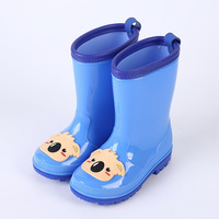 Bottes de pluie Animal Pure Color Cow Rabbit Frog Koala Students Shoes Cartoon Boys and Girls Rain Botas Waterproof Kids Rain Wear