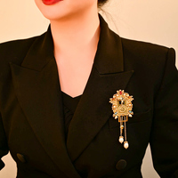 Broche de style vintage, ensemble de bijoux de Dubaï, broche élégante motif oiseau, horloge et palais, bijoux et accessoires pour femmes
