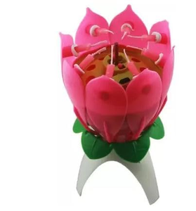 Bougie d'anniversaire musicale rotative en forme de fleur multicolore avec feux d'artifice pour les fêtes, la décoration de la maison et les célébrations de Pâques - Product Image 1