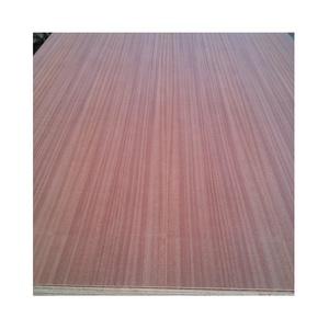 Precio de hoja de madera contrachapada de lujo Madera de arce Madera de haya Tilo Madera de pino 3mm-21mm Playwood - Product Image 1