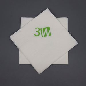 Serviettes de cocktail rectangulaires en papier personnalisées avec logo imprimé pour les événements d'anniversaire et de mariage, fabriquées à la machine - Product Image 2
