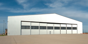 Entrepôt préfabriqué industriel Bâtiment d'atelier en <span class=keywords><strong>acier</strong></span> léger à faible coût pour une utilisation en extérieur Structure en <span class=keywords><strong>acier</strong></span> Constructions à ossature - Product Image 5