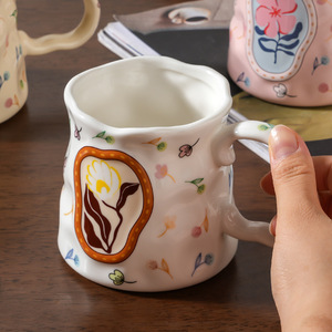 380ml tasse à café en céramique Unique Style nordique fleur irrégulière conception main pincée chaud thermique expresso café ODM cadeau de noël - Product Image 4