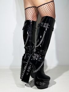 Goth Sexy con plateau con tacco alto al ginocchio <span class=keywords><strong>stivali</strong></span> con catena in vernice nera argento rivetti Y2K stile gotico Punk di grandi dimensioni per le donne degli uomini - Product Image 5