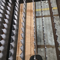 Machine de découpe laser à fibre Suda F3000A avec plateau en acier industriel et traitement d'anneautage et de décompression
