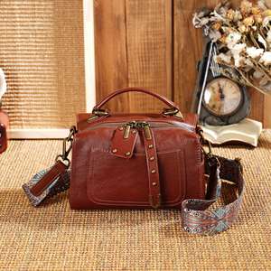 Bolso de Hombro Cruzado de Cuero Genuino para Mujer, Estilo Retro, de Piel de Vacuno de Capa Superior, con Almohadilla Horizontal, Pequeño y Personalizado - Product Image 2