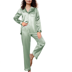Conjunto de Pijamas de Satén para Mujer, Manga Corta, Cierre de Botones, Color Blanco Sólido, Estilo Clásico, 4 Piezas, Ropa de Dormir para Verano - Product Image 1