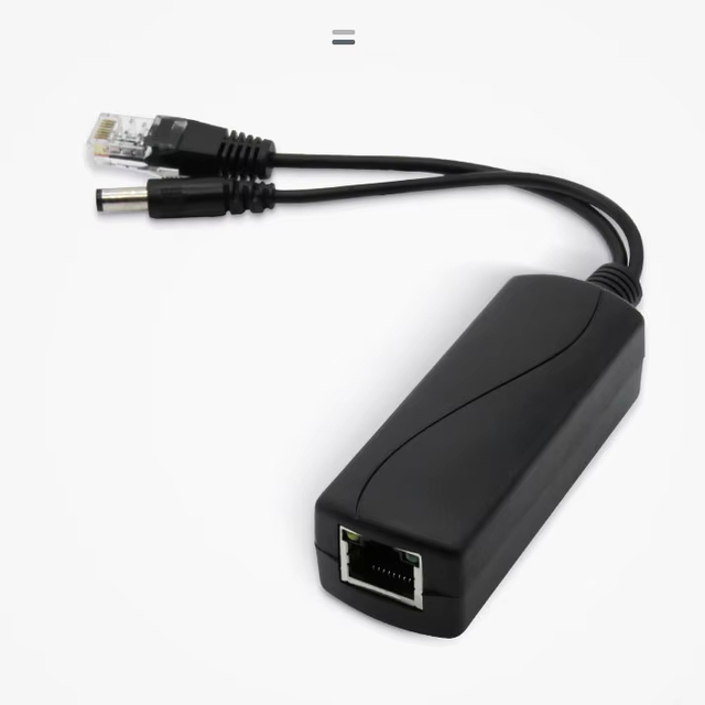 Wholesale IEEE802.3af/at Standard CCTV Camera Security AP Router POE Splitter DC44-57V to 12V 1.2A 15W 10/100Mbps Power Adapter