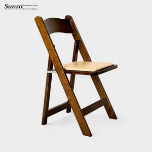 Sillas Plegables de Madera Portátiles al por Mayor para Eventos, Silla de Jardín de Madera Resistente para Servicios de Catering Comercial - Product Image 1