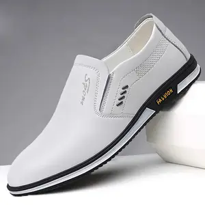 Zapatos antideslizantes para hombre, calzado informal de cuero transpirable, suela suave británica, cómodos, planos, blancos, antideslizantes, 2022