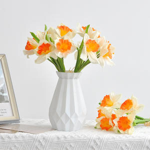 Fiori di narciso artificiale narciso di seta gialla primavera fiori finta disposizione per giardino domestico Patio Grave vaso tavolo - Product Image 5