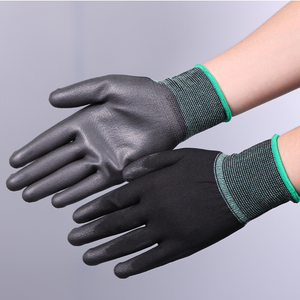 Ustomized-guantes de seguridad para trabajo de jardín, guantes de punto de poliéster de 13G, poliéster de poliuretano con revestimiento de trabajo negro al por mayor