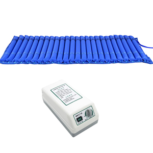 Materasso ad aria a bolle a pressione alternata per uso medico, antidecubito, per la cura a domicilio dei pazienti e il <span class=keywords><strong>trattamento</strong></span> delle piaghe <span class=keywords><strong>da</strong></span> <span class=keywords><strong>decubito</strong></span> - Product Image 3