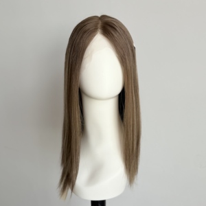 Pelucas y Tupés de Cabello Humano para Mujer con Cabello Fino - Peluca Judía de Color Ondulado Natural de 18 Pulgadas en Stock - Product Image 4