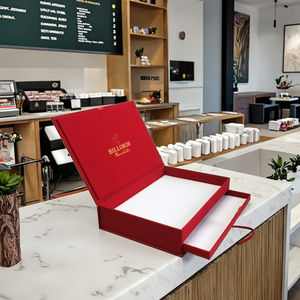 Scatole Regalo di Lusso Personalizzate Yuxuan in Velluto Rosso, Confezione a Doppio Strato con Cassetto in Carta - Product Image 2