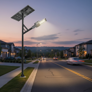 AurLUX 80W LED Luz de inundación solar Aluminio para exteriores de alta calidad Larga vida útil Color blanco cálido ROHS Certificado IP66 Carretera calificada - Product Image 3