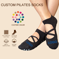 Chaussettes de yoga et de pilates antidérapantes en coton respirant haute densité avec logo personnalisé Glacier, à bretelles croisées, pour femmes