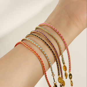 Bracelet en acier inoxydable plaqué or 18 carats avec perles rouges pour femmes, bracelet porte-bonheur en fil rouge imperméable avec chaîne d'extension - Product Image 2