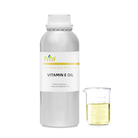 Stock en vrac d'usine d'huile de vitamine E d'alpha-tocophérol naturel pur de qualité thérapeutique pour l'huile essentielle pure de peau cosmétique