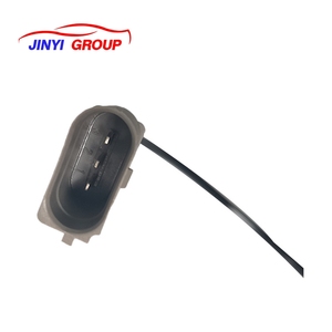Sensor de posición del cigüeñal adecuado para Audi A8 468QL13700800 0261210143 - Product Image 4