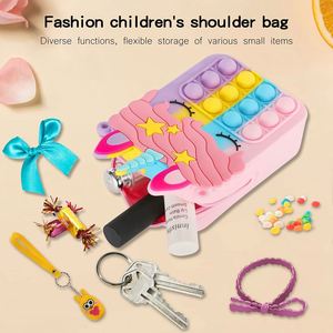 Échantillon Gratuit : Sac à Dos Licorne Anti-Stress à Bulles pour Fille, Sac Bandoulière et Porte-Monnaie - Product Image 4