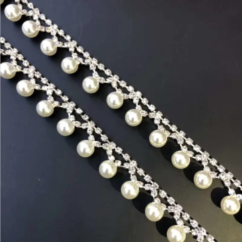 Wild pearl crystal Rhinestone claw chain Hand-stitched pearl Costume ornament chain