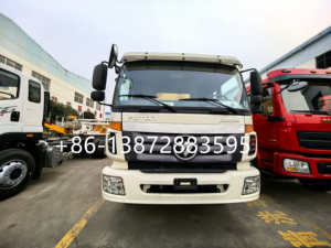 Camion-citerne de vidange des eaux usées de haute qualité avec pompe à vide pour fosses septiques à vendre - Product Image 2