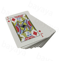 Haute qualité UV noir noyau papier lin matériel personnalisé imprimé cartes à jouer jeu Poker ensemble pour les rassemblements sociaux