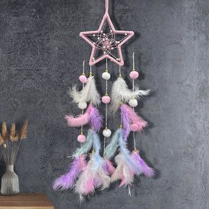 Collection de attrape-rêves faits main en forme de mignonnes créations, avec pompons et plumes, pour chambre de filles, décoration murale en macramé - Product Image 3