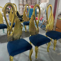 Vente en gros de chaises de luxe en bois à dossier haut en forme de cygne pour mariage à une place