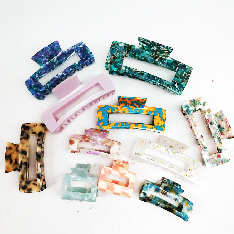 hair claw clip blue plaid