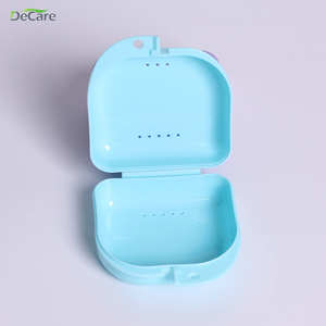 กล่องใส่รีเทนเนอร์ฟันแบบใช้แล้วทิ้ง พร้อมช่องใส่ สามารถนึ่งฆ่าเชื้อได้ - Product Image 3