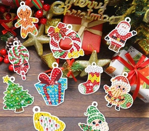 Kits de peinture au diamant 5D de Noël en acrylique peints à la main XIXI - Cadeau d'artisanat artistique DIY - Product Image 6